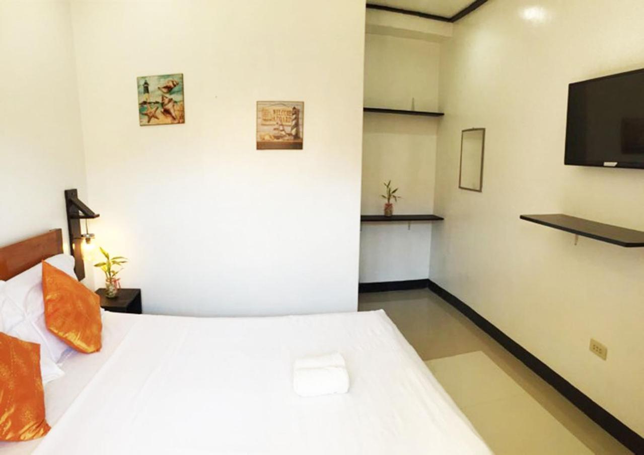 A&J Pension Puerto Princesa Exterior photo
